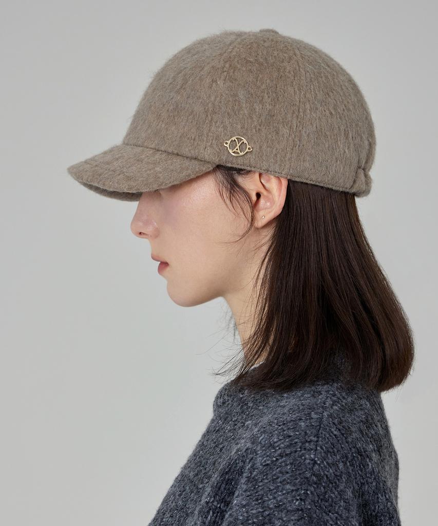 Bajal Va Curved Circle Logo Newsboy Cap Light Mocha