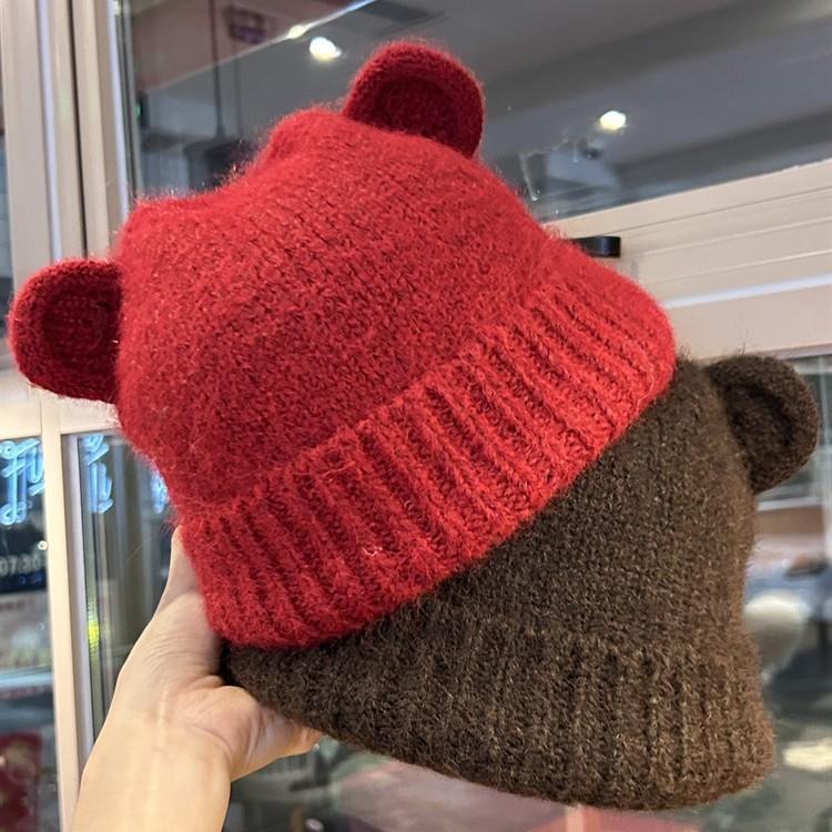Cute burgundy bear knitted wool hat children's autumn and winter new warm and cold ear protector pullover hat