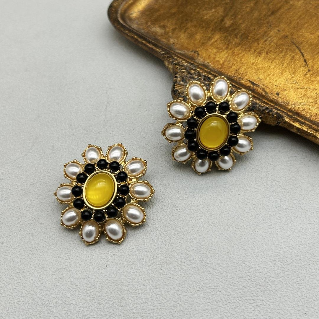 Средневековые Винтажные Антикварные Ретро Серьги, Брошь, Нишевый Дизайн, Высококлассные Серьги-Гвоздики с Темпераментом, Брошь.