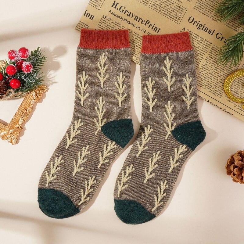 Fashion Color Contrast Women's Christmas Tree Wool Socks Autumn Winter Japanese Vintage Thickened Warm Soft Comfortable Socks