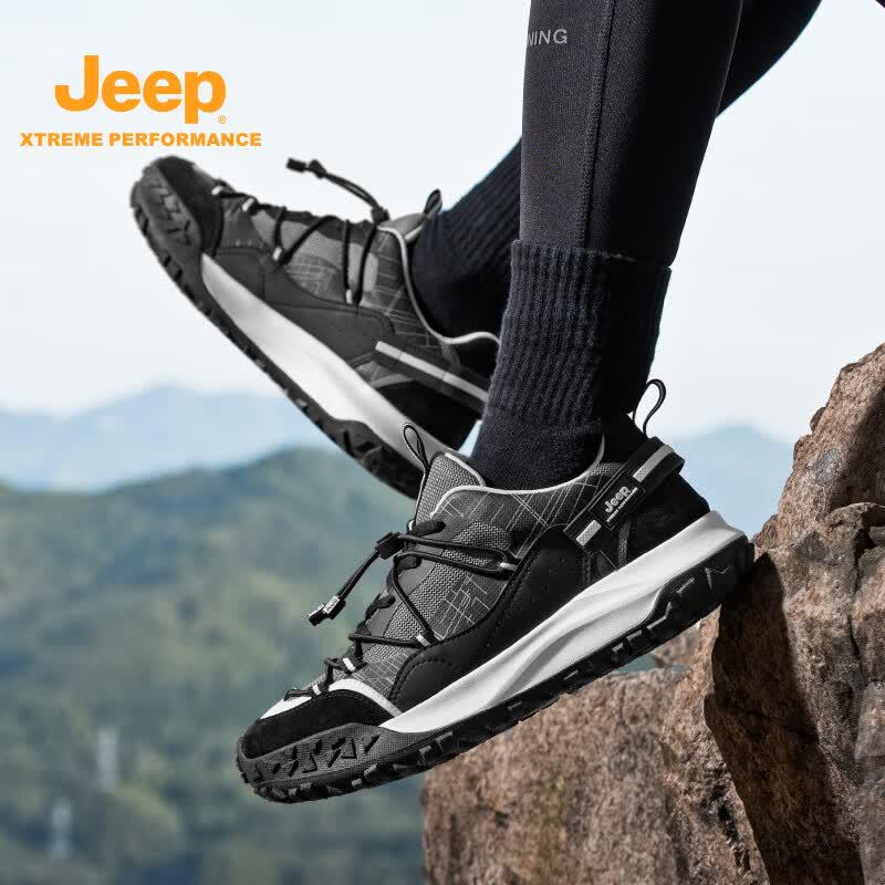 Jeep Men's Breathable Low-Top Hiking Shoes