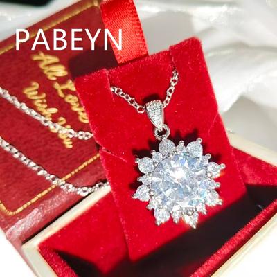 925 Sterling Silver Fashion Light Luxury Snowflake Zircon Pendant Necklace Birthday Party Anniversary Gift