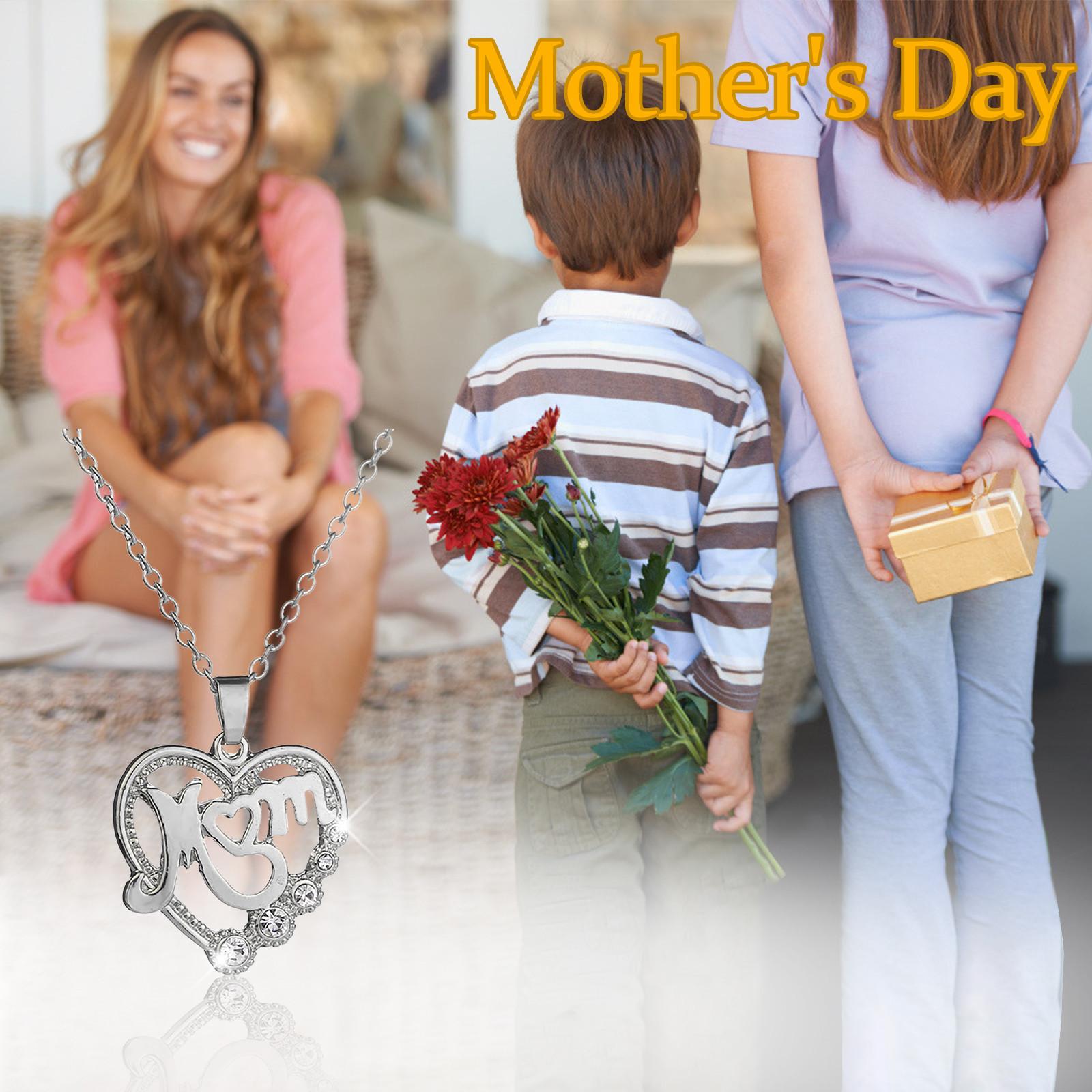

Heart Shaped Crystal Pendant Necklace Jewelry Mother s Day Gift For Mom One Size срібний