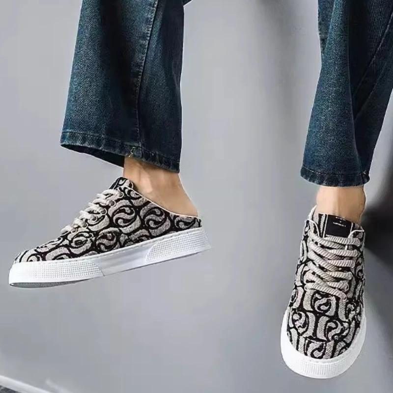 Fashion Summer Men Sandals Retro Print Canvas Shoes Indoor Men's Casual Home Mules Outdoor Flat Baotou Half Slippers Chef Shoes
