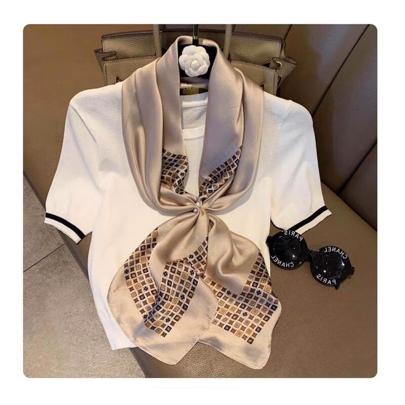 HANDUNYOU French Style Striped Square Scarf