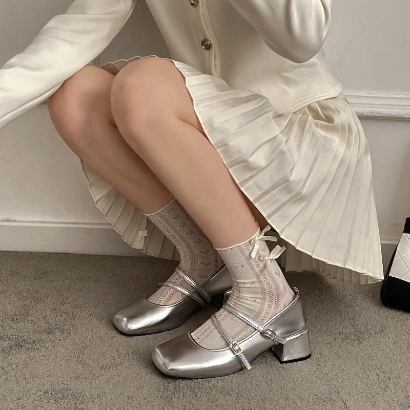 Dicke Niedrige Ferse Damen Mary Jane Schuhe Mode Quadratische Zehenpartie Schnallenriemen Schuhe 2026 Frühling Damen Elegante Leder Pumps
