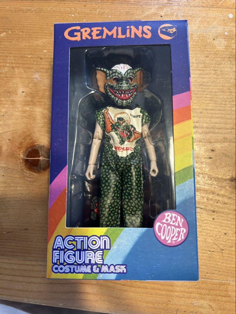

[Б/У] NECA Гремлины Полосатый Костюм и Маска Бена Купера