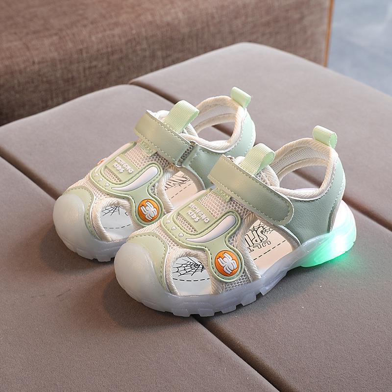 Boys sandals summer children's shoes 2025 new summer princess little boy luminous shoes