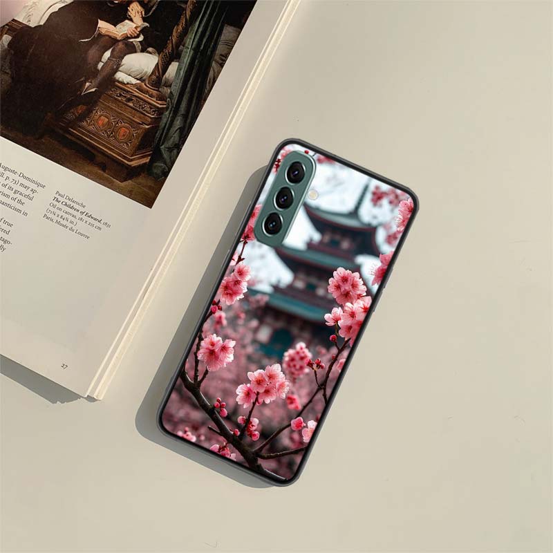 

Snowy Peach Blossom Tree in Front of the House Phone Case for Samsung A54 A14 A24 A34 A17 A37 A57 A55 A35 A25 A15 A07 A05S A04S Samsung A52(A52S)5G