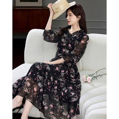 Demana Romantic Chapter V-Neck Printed Puff Sleeve A-Line Dress
