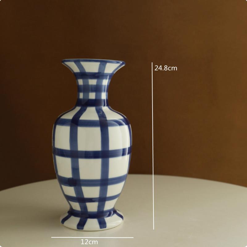 White Matte Ceramic Vase, Abstract Irregular Line Human Body Vase, Living Room Flower Arrangement, Desktop Decoration Handicraft