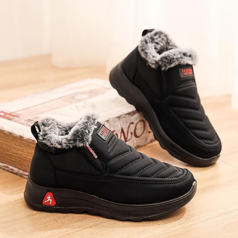 New old Beijing cotton shoes warm snow cotton mother cotton boots waterproof and non-slip snow boots medium tube customization