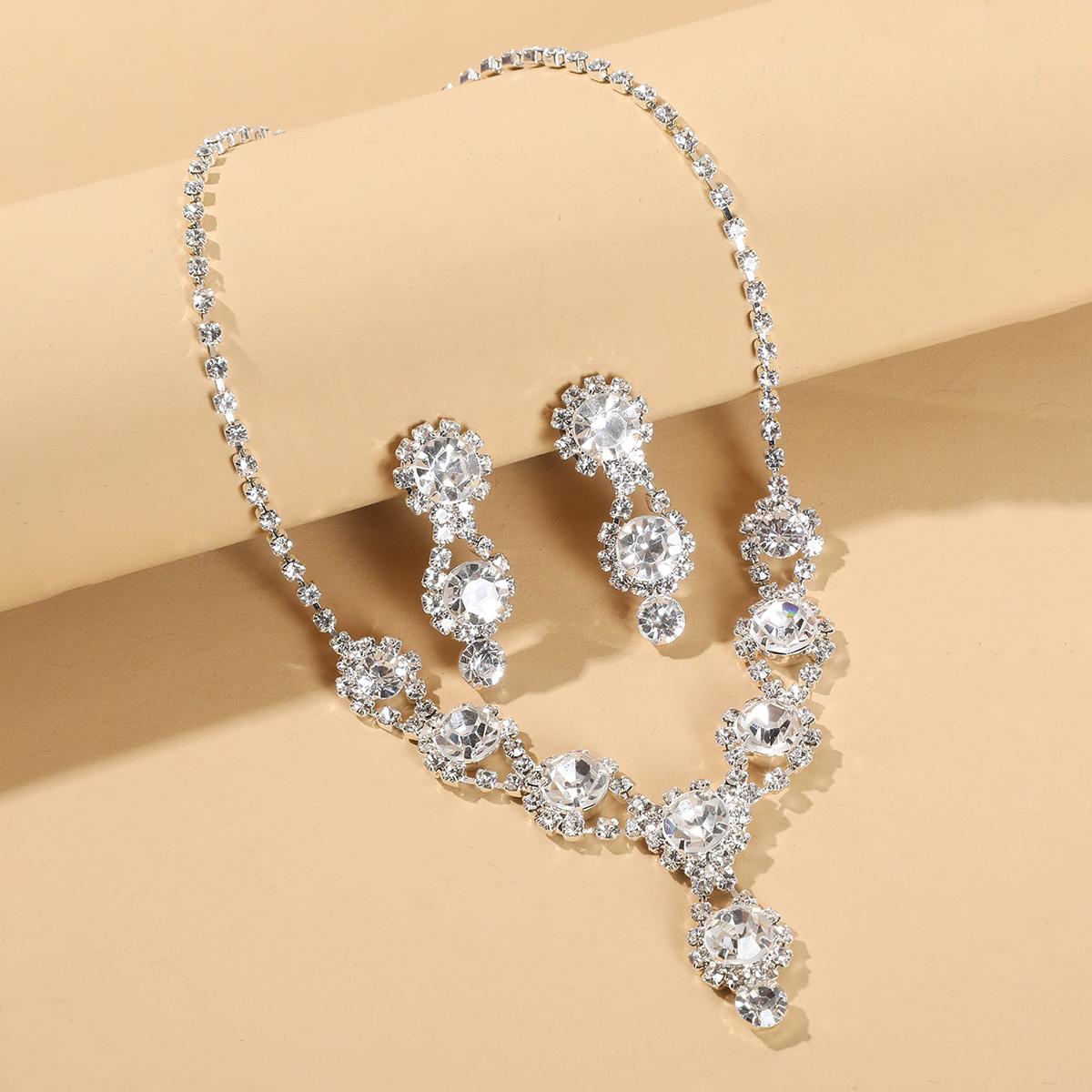

3 Wedding Seasons Long Water Zircon Women s Earrings, Necklace Zircon Set, Bride Wedding Accessorie