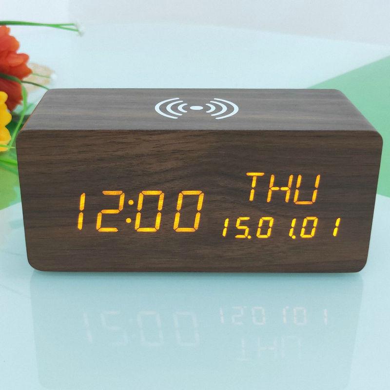 Electronic Wireless Charging Wood Clock Mobile Phone Wireless Fast Charging Electronic Digital Alarm Clock Multi Function Perpetual Calendar