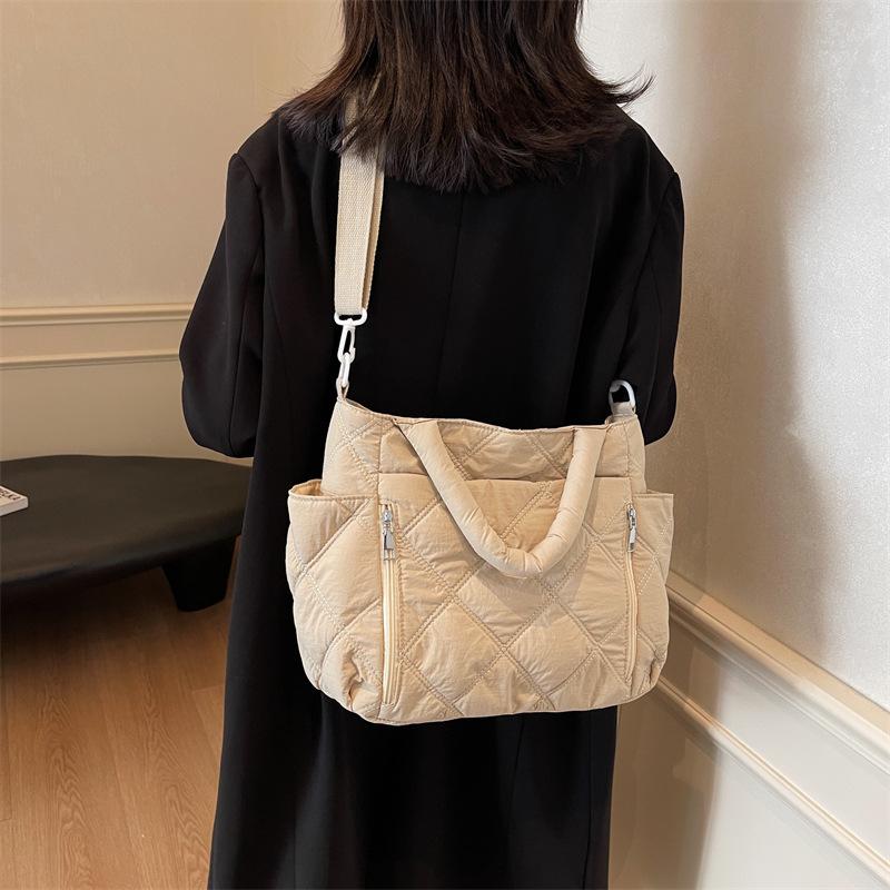 2025 New Women's Tote Bag Satchel with Compartment Large Zipper Handbag Suitable for Travel and Work