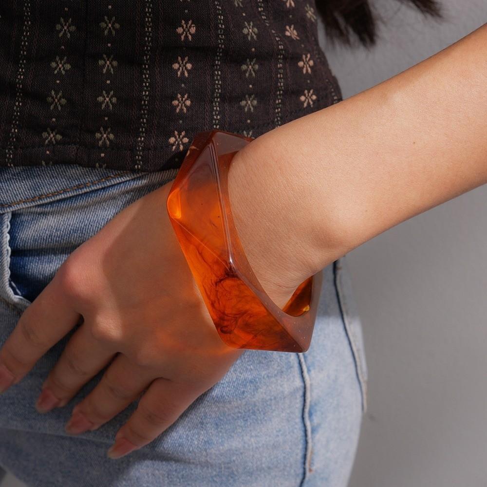 Europe American Style Irregular Wide Bracelet Smudging Retro Hand Ring Vintage Resin Bangle Women