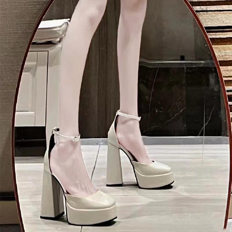 Mary Jane thick-heeled high-heeled shoes female 2025 new fairy wind waterproof table French square head one-word buckle belt single shoes