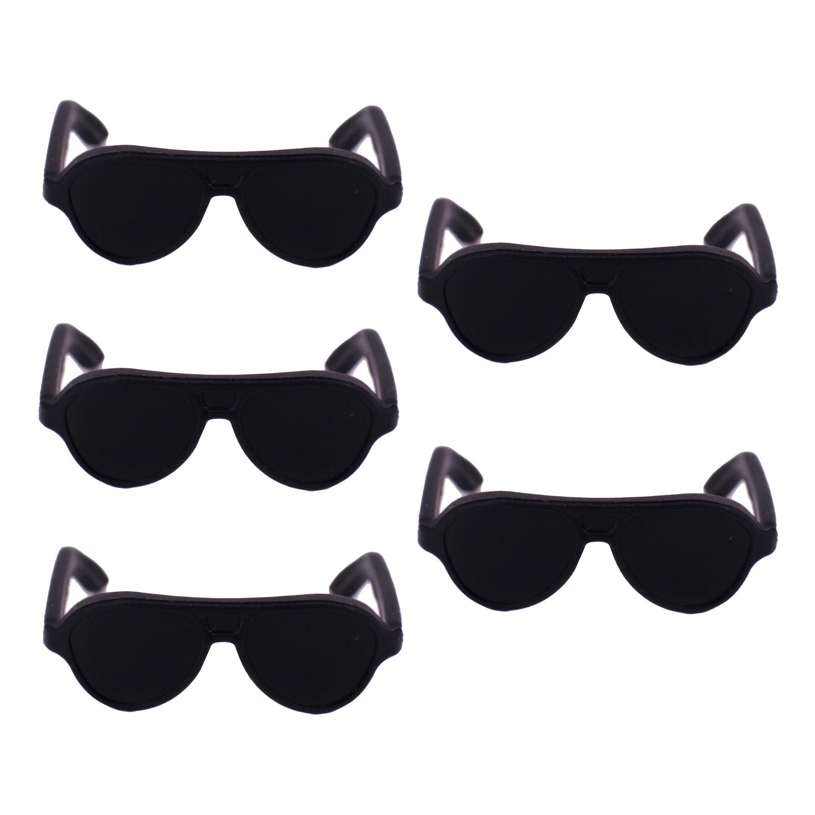 

Игровой набор куклы Барби: Наушники, Кроватка-люлька, Камера, Скейтборд для кукол 26-30 см 26-30 cm