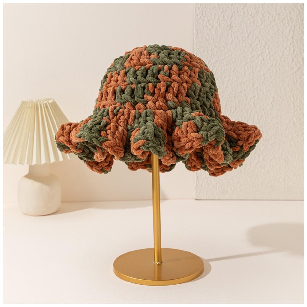 Autumn Winter Best Seller Womens Hand-Knitted Chunky Yarn Cloud Beanie with Wavy Edge Fisherman Hat Warm Beanie for Women