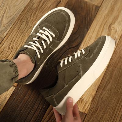 Fashion 2024 Autumn Spring Hot Sales Men British Style Casual Leather Shoes Round Head Muffin with Comfortable Board Shoes Men Sneakers
