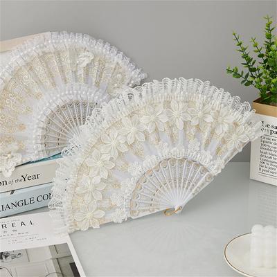 Ventilateur Pliant en Dentelle Blanche de Mariage Mode Plastique Mariage Cosplay Fête Décoration de Maison Ventilateur Ventilateur à Main Mariée Ancienne Décoration