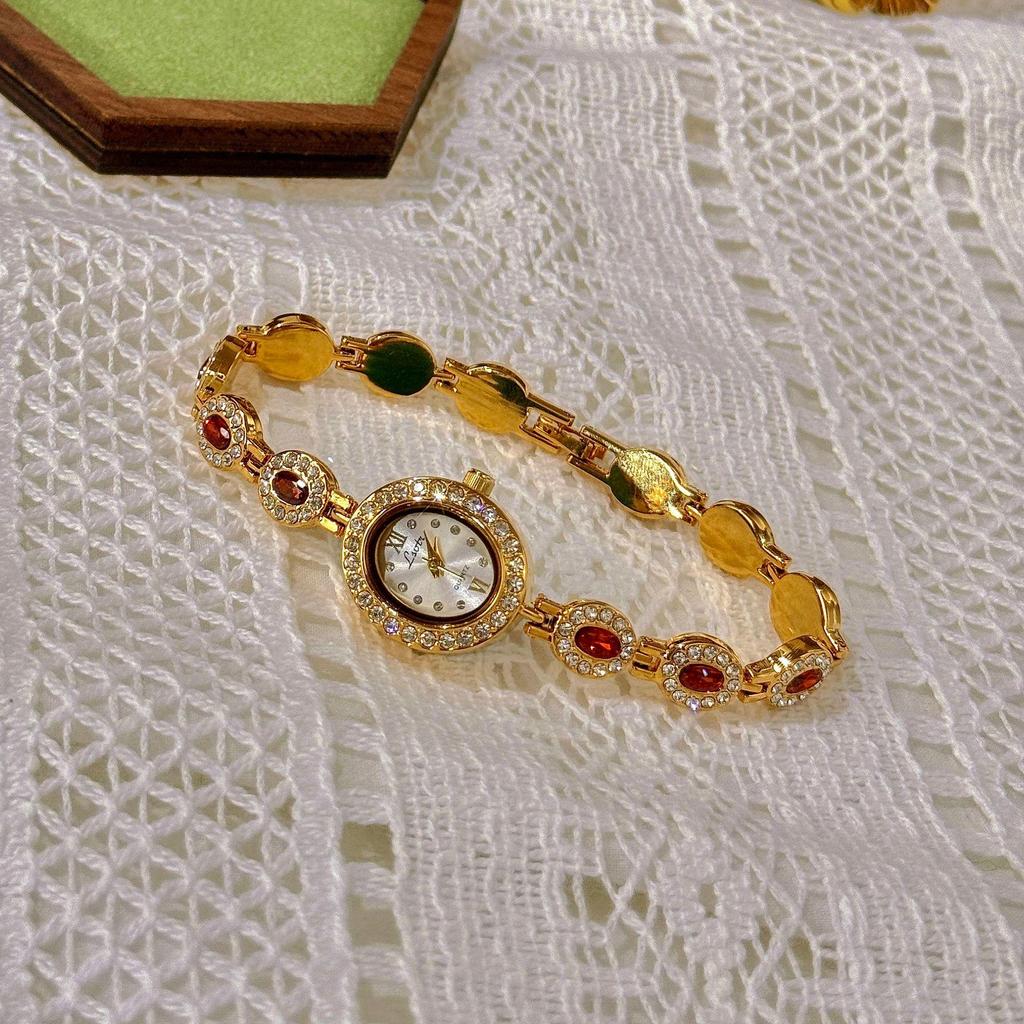 LSVTR Women's Vintage Trendy Oval Red and Green Gemstone Rainbow Light Luxury Watch