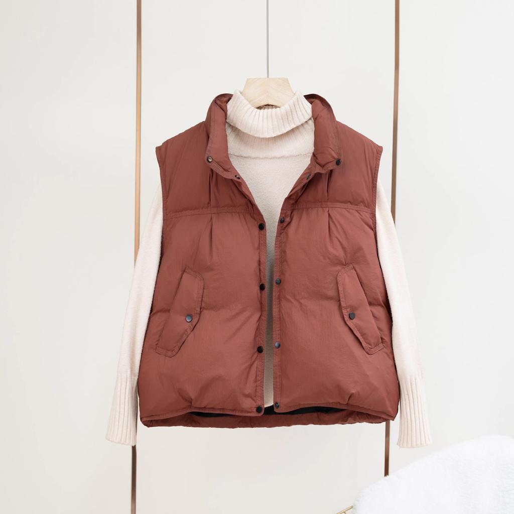 Casual Fashion Down Vest Women's 2025 Autumn and Winter Small Man Flip Cover and Thin Vest White Duck Down Vest Tide