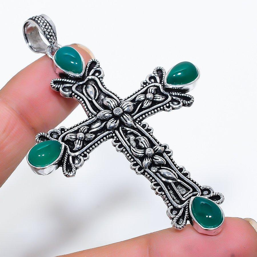 

Cross Green Onyx Gemstone Handmade Ethnic Jewelry Pendant 2.96 VR-3594
