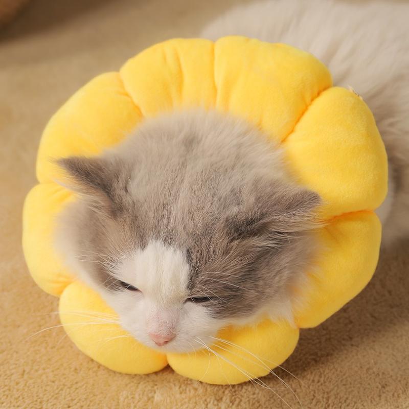 Sunflower Cat Collar Adjustable Anti-Licking & Anti-Biting Protective Headrest Surgery Recovery Collars Soft Plush Collar
