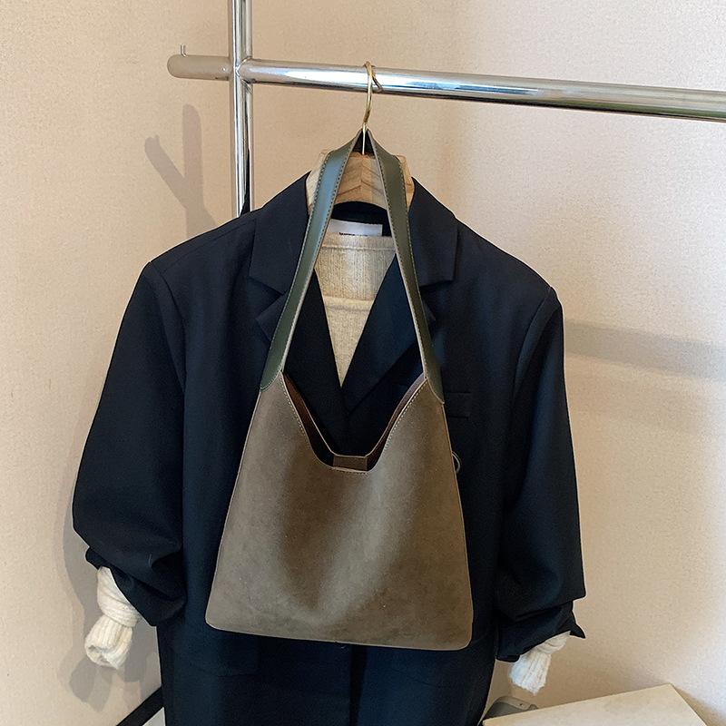 Mattes Wildleder Pendler Damen neue High-End Textur lässige einfache Schulter Eimer Tasche