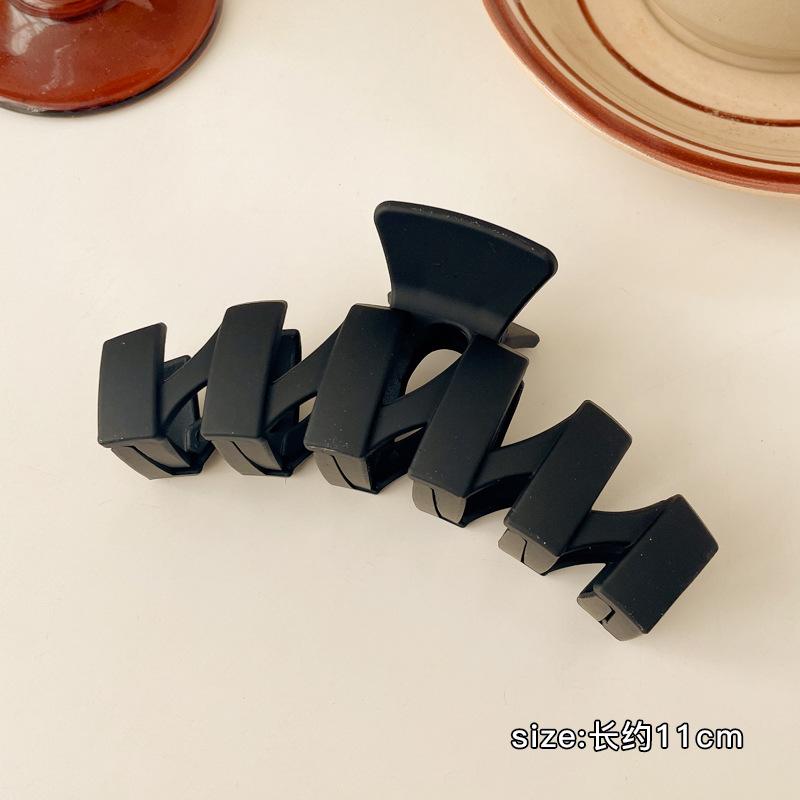 Massive schwarze matte große Haarklammern aus Acryl, Haarnadeln, Hai-Clip, Haarspange, Krabben-Haarspangen, Kopfbedeckung für Frauen, Haar-Accessoires