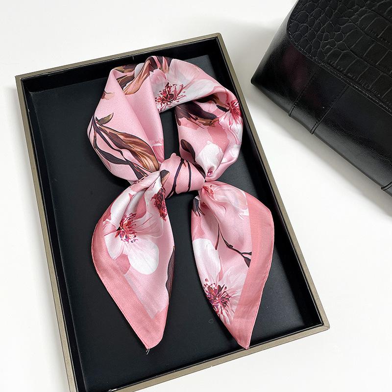 Fresh and literary magnolia flower satin square scarf versatile temperament small silk scarf women's spring and summer new models with small heads