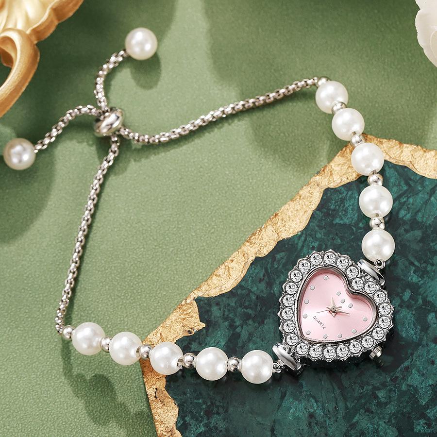 Nouvelle Montre pour Femme en Forme de Cœur à la Mode Montre Fleur pour Dames avec Bracelets Réglables Montres-bracelets