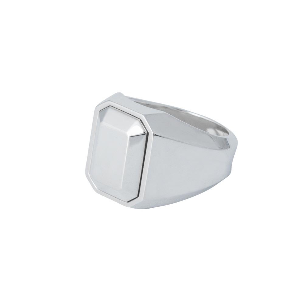 Sting925 Emerald Cut Shaped Ring