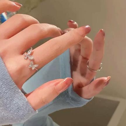 Adjustable Butterfly Open Ring Delicate Design Lightweight Metal Alloy Band Suitable for Various Finger Sizes Fashion Accessory