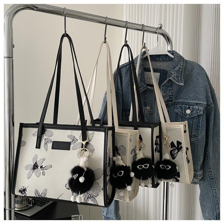 Stylish Simple Flower Pattern Square Bag Women's Casual Texture Shoulder Bag