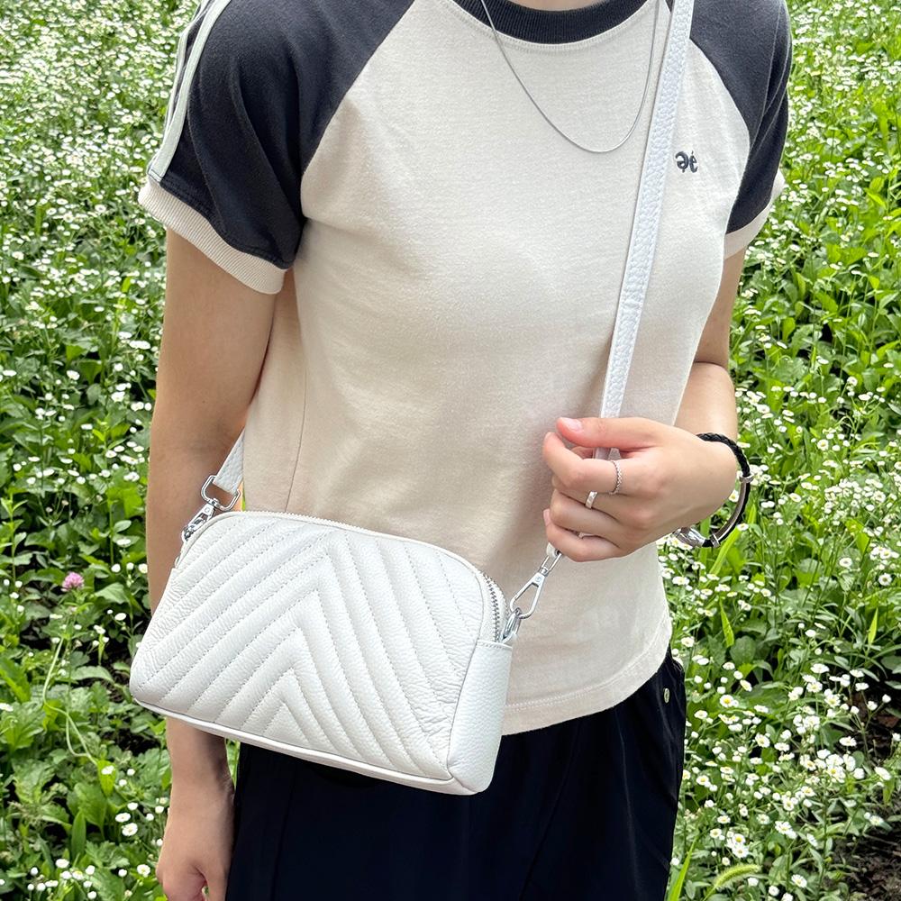 BRBAG BR_3305 Leather Crossbody Bag