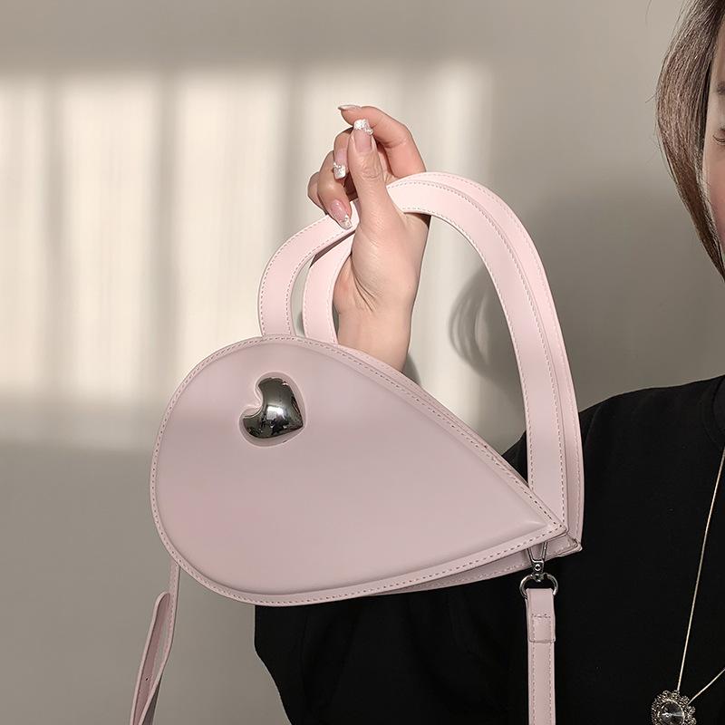

Heart-Shaped Portable Women Snewest Retro Western Style Messenger Bag Simple Solid Color Shoulder Bag Women S Clutch Bag
