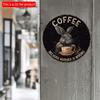 2D Flach 20*20cm, Vintage Heimdeko, Hase "Kaffee weil Mord falsch ist" hölzernes Rundlogo, für Zuhause, Café, Bar Deko.