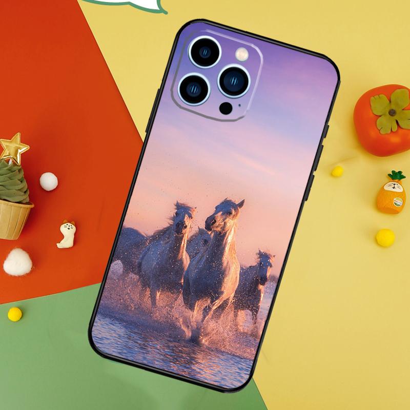 Horses Running Phone Case For iPhone 17 Pro Max 16 14 13 12 11 15 Pro Max Plus 12 13 Mini 16e 17 Air Cover