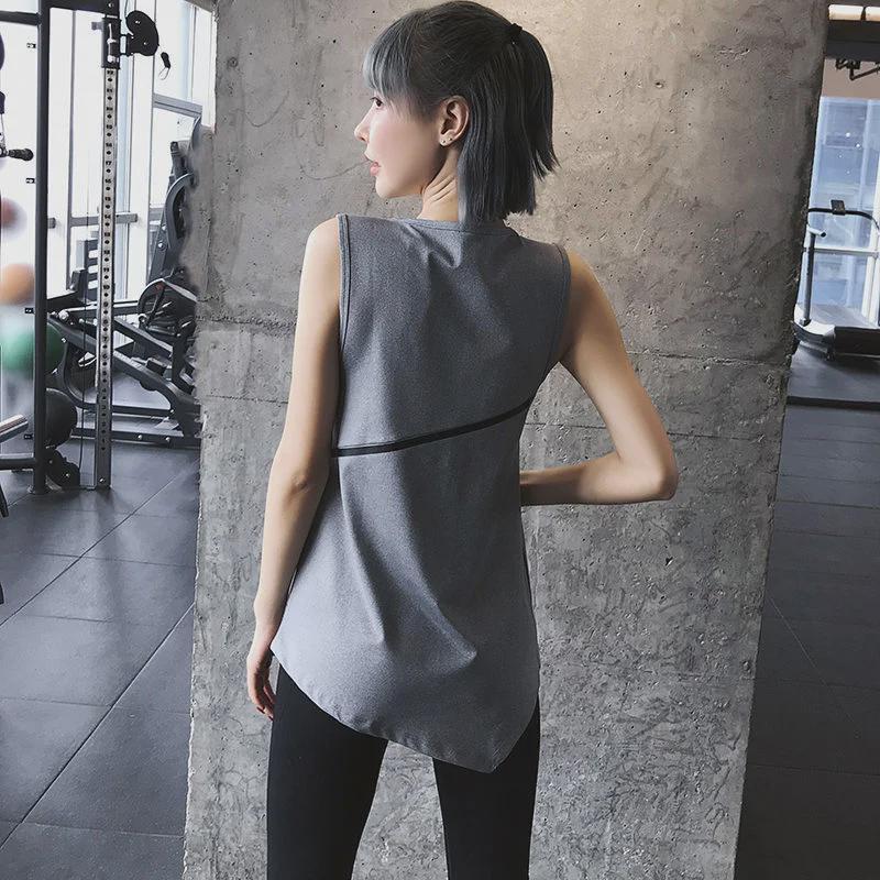 Women's Quick-Dry Yoga Vest: Breathable, Loose-Fit Summer Blouse for Training & Fitness