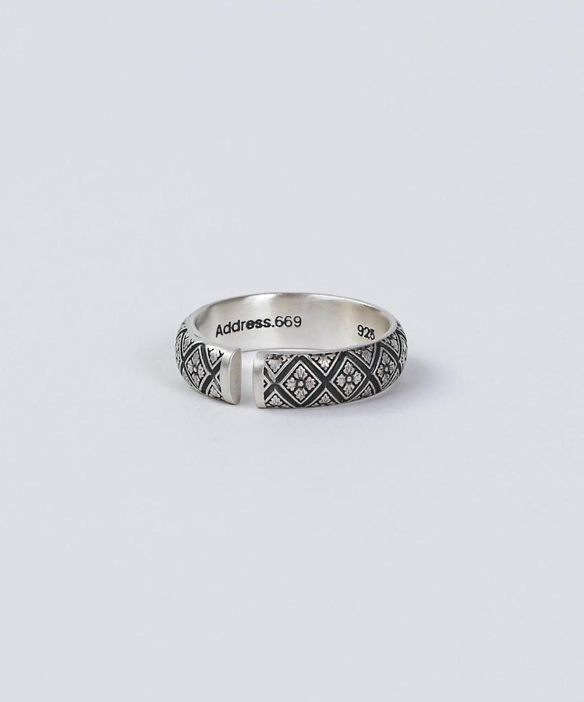 Address669 Floral Column Ring#2