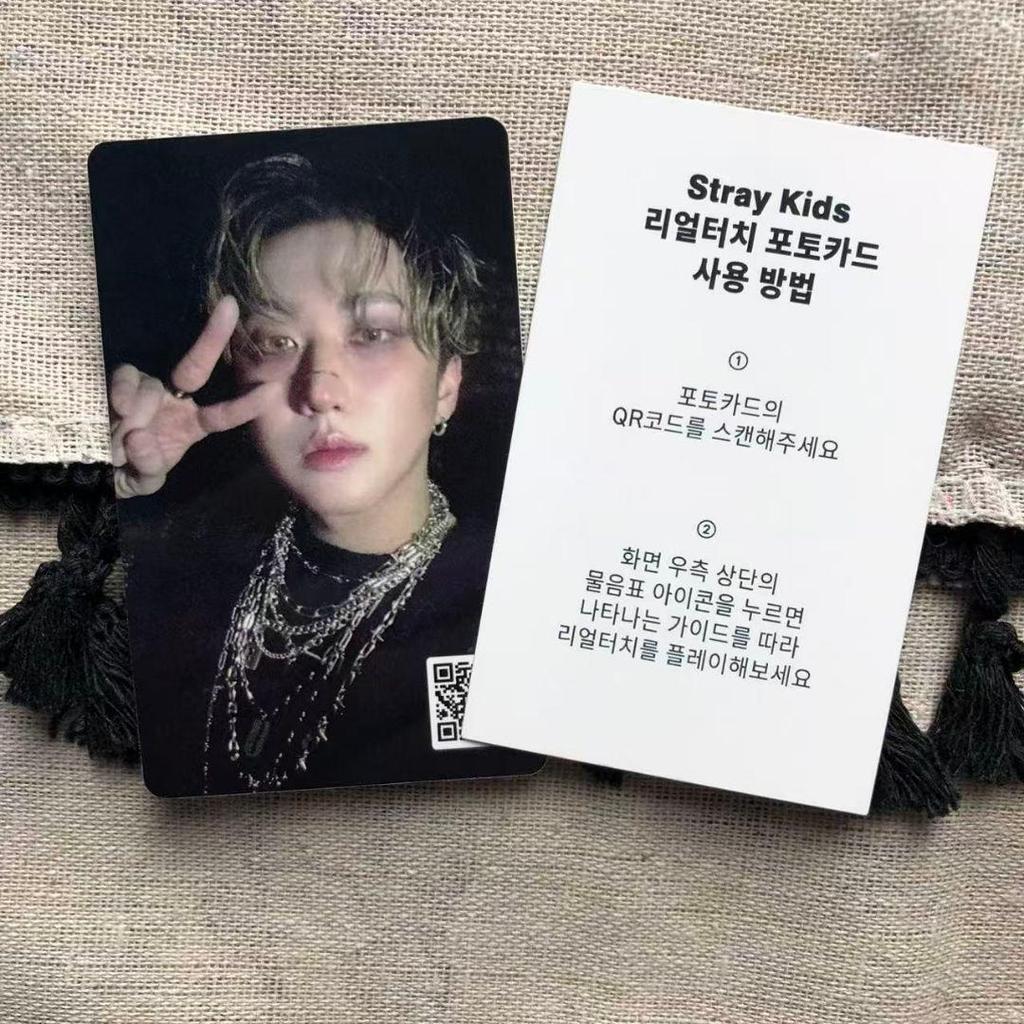 [USED] StrayKids HOP Pop-Up QR Changbin Trading Card