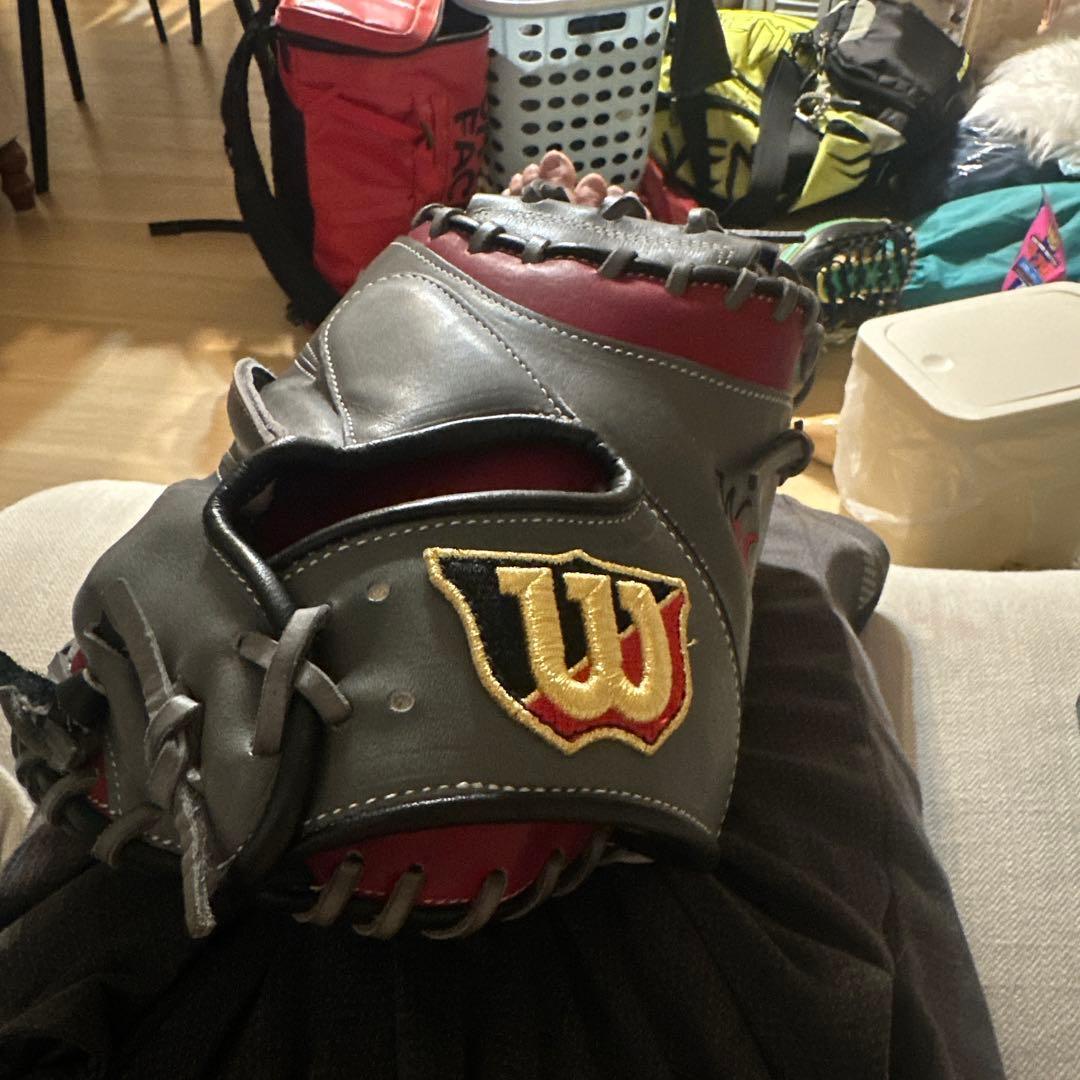Used Wilson The Wannabe Hero Soft Catcher s Mitt