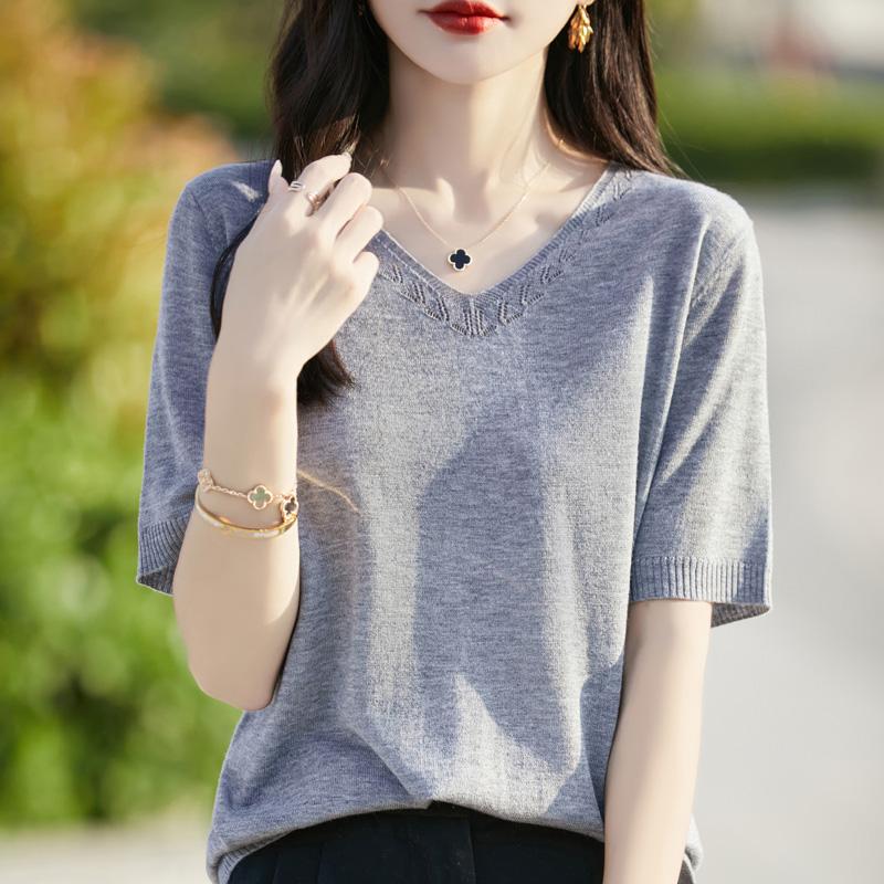 Women's Wool Sweater Qinghe Cashmere 50% Silk 50% Wool Autumn and Winter Wool Pullover Soft and Warm