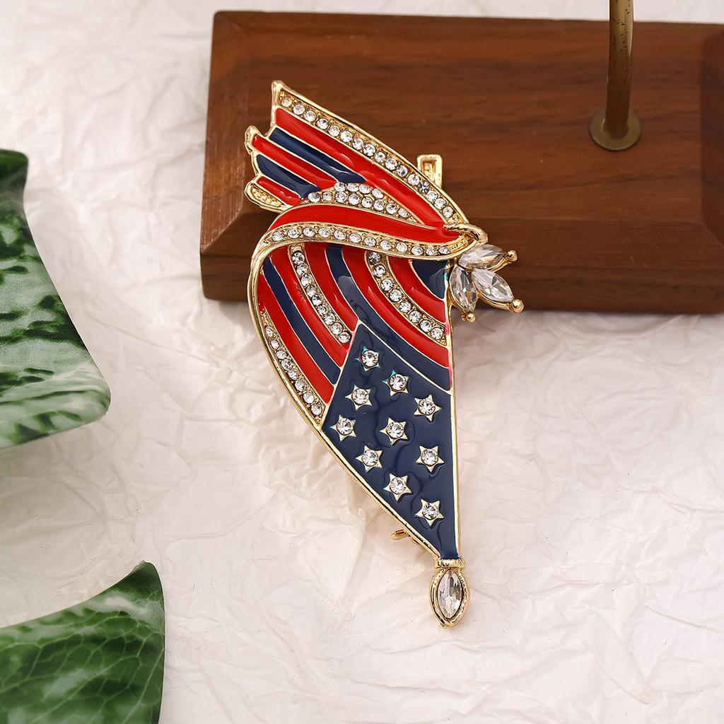 Women's Fashion Flag Brooch