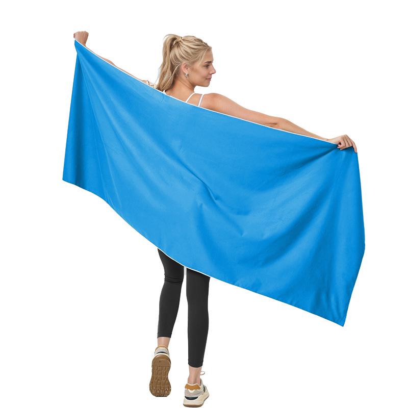 Magnetic Quick-Dry Microfiber Sports Beach Towel
