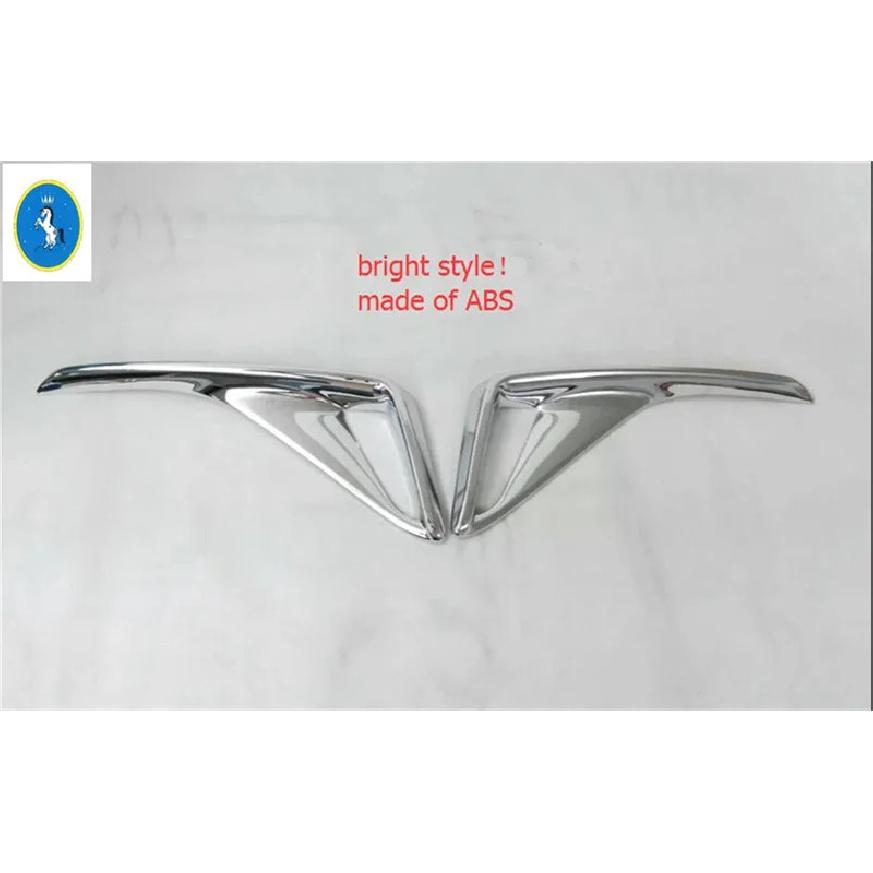 

Chrome / Carbon Fiber Rear Fog Lights Foglight Lamps Cover Trim Bumper Decoration Car Styling For Toyta C-HR CHR 2016 - Model A