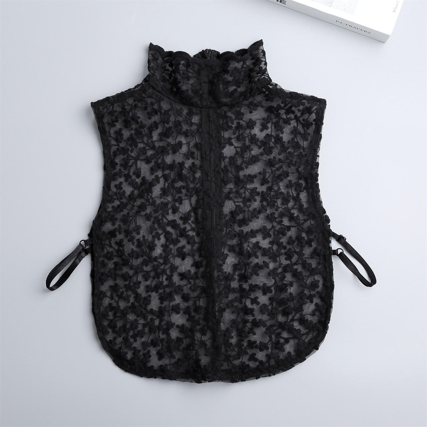 

Элегантный внутренний слой из французского кружева, отделка кружевом с вырезами, искусственный воротник, соответствующие искусственные рукава, высокий ворот чёрный