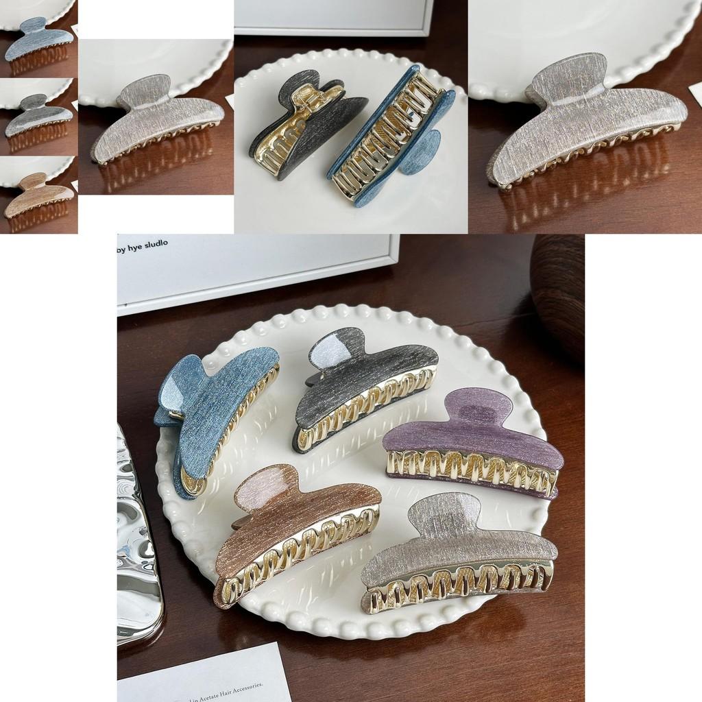 Stylish Handcrafted Acrylic Hair Claw Clip With Geometry Design Perfect For Modern Women